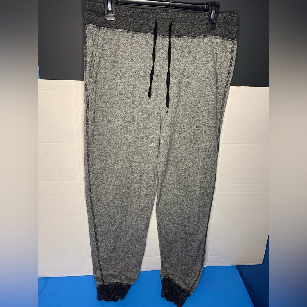 Carbon Jogger Style Sweats